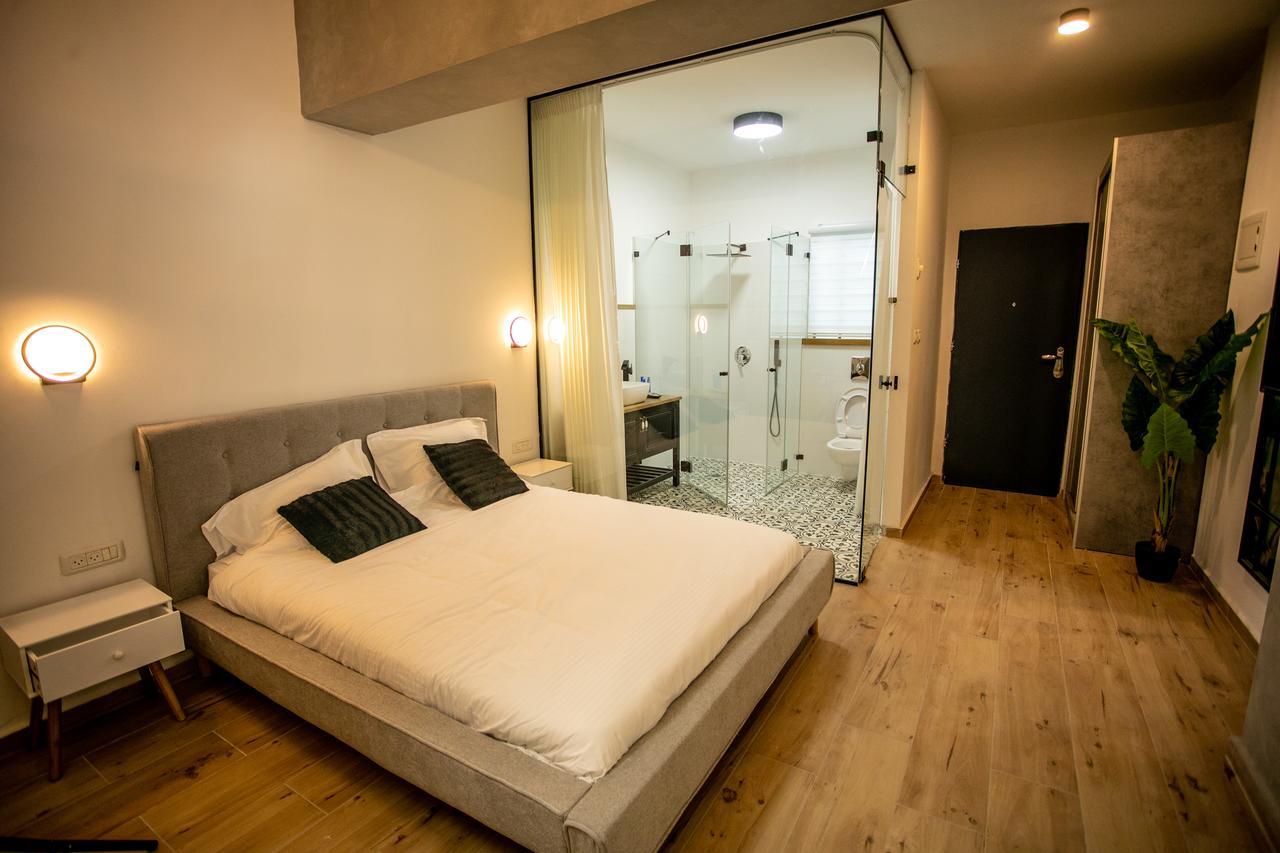 Eshel Mansion - Boutique Suites Beersheba Bagian luar foto