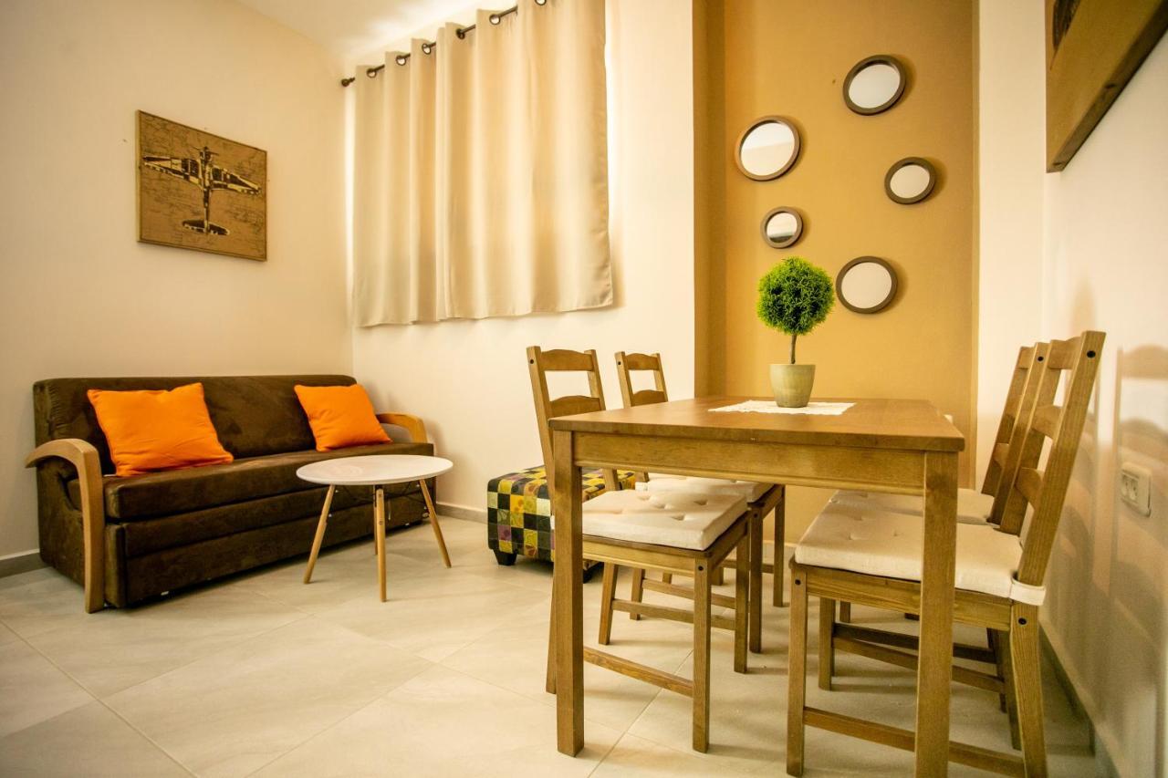 Eshel Mansion - Boutique Suites Beersheba Bagian luar foto