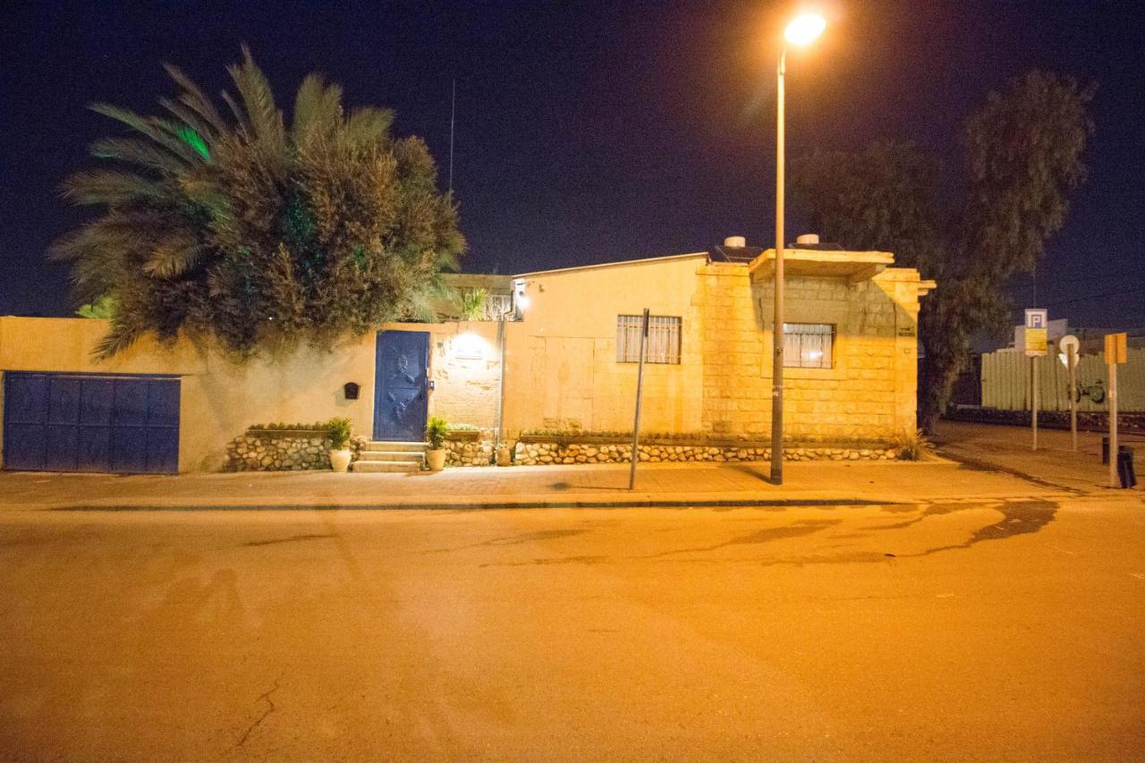 Eshel Mansion - Boutique Suites Beersheba Bagian luar foto