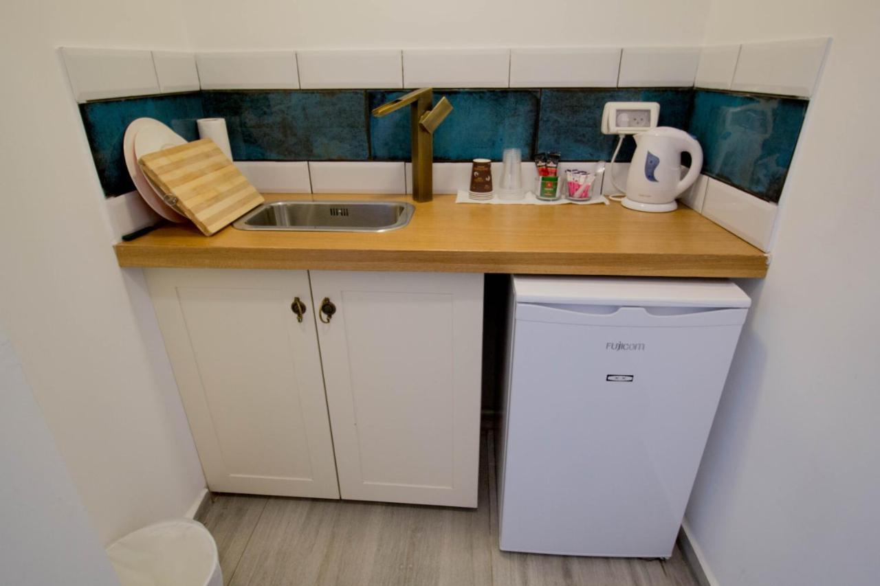 Eshel Mansion - Boutique Suites Beersheba Bagian luar foto